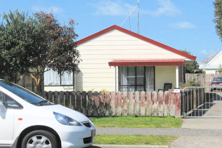 Photo of property in 7a Lyn Grove, Papamoa Beach, Papamoa, 3118