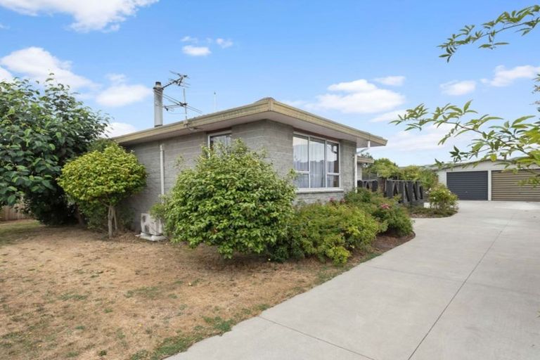 Photo of property in 11 Thorness Street, Avondale, Christchurch, 8061
