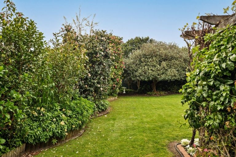 Photo of property in 97 Stout Street, Whataupoko, Gisborne, 4010