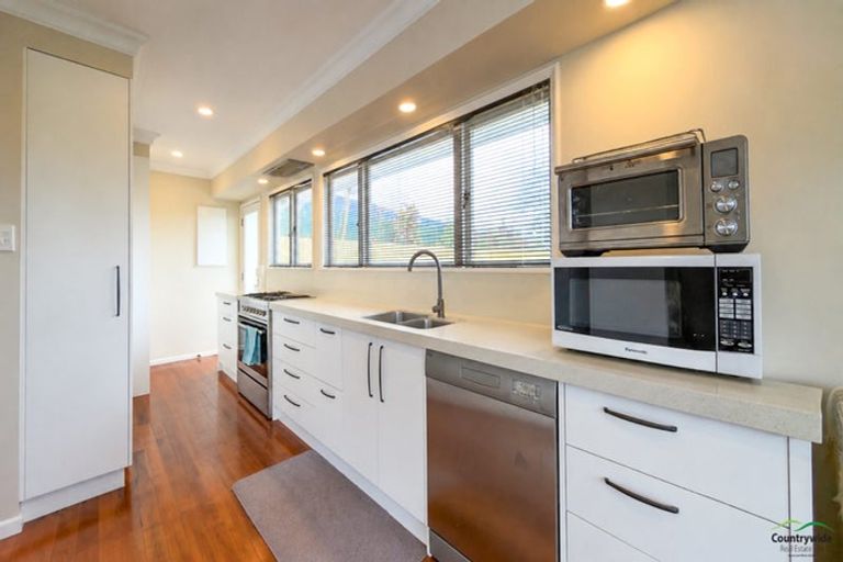 Photo of property in 4a Hillcrest Street, Tirau, 3410