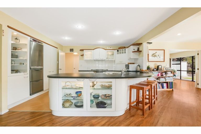Photo of property in 9 Clearwater Terrace, Brown Owl, Upper Hutt, 5018