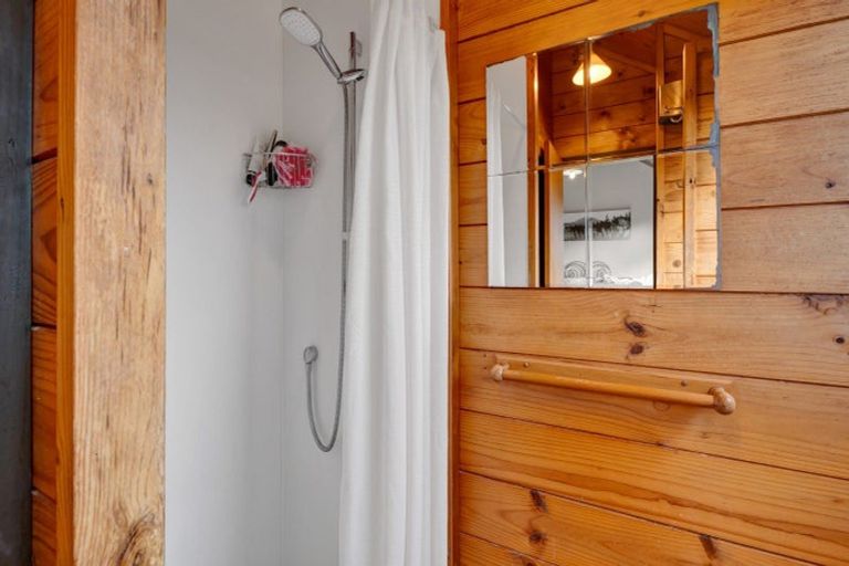 Photo of property in 8 Pohutukawa Drive, Opunake, 4616