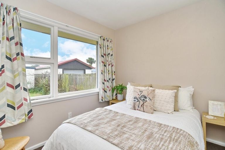 Photo of property in 29 Norrie Street, Redwood, Christchurch, 8051