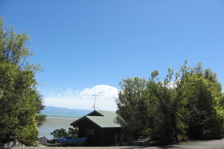 Photo of property in 65 Brooklands Road, Atawhai, Nelson, 7010