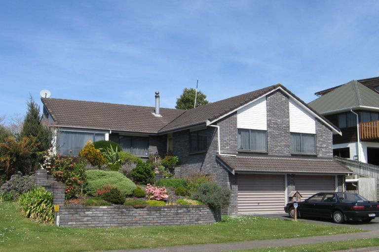 Photo of property in 36 Tawavale Street, Pukehangi, Rotorua, 3015
