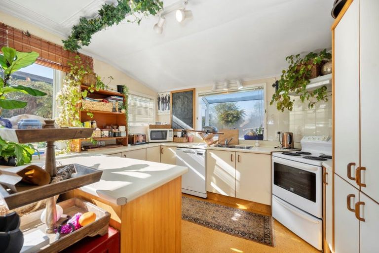 Photo of property in 92 Otonga Road, Springfield, Rotorua, 3015