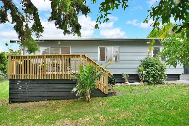 Photo of property in 22 Bay Vista Drive, Red Beach, 0932