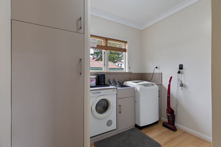 Photo of property in 301 Featherston Street, Palmerston North, 4410