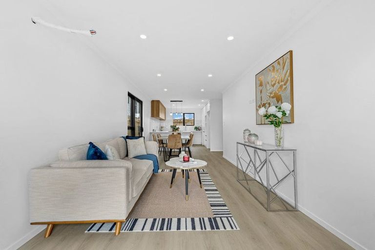 Photo of property in 38 Pah Road, Papatoetoe, Auckland, 2025