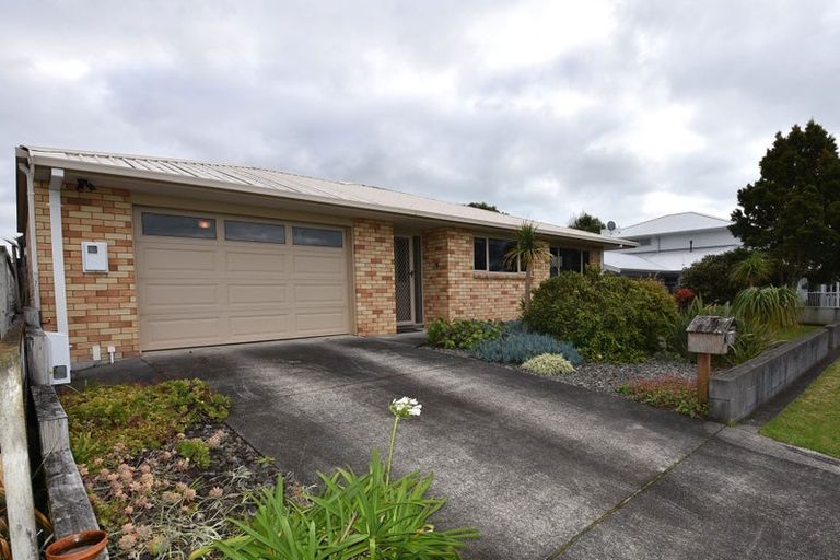 Photo of property in 4 Aotea Street, Welbourn, New Plymouth, 4312