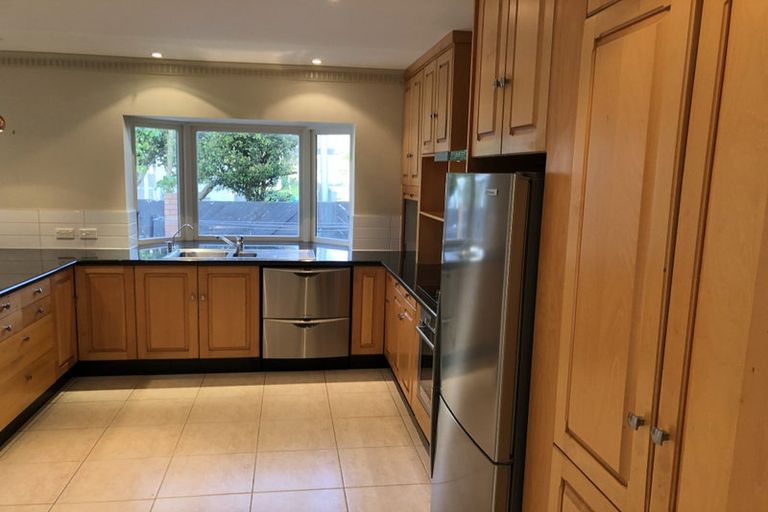 Photo of property in 80 Queens Grove, Hutt Central, Lower Hutt, 5010