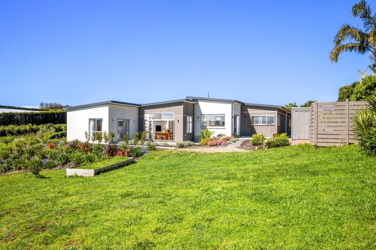 Photo of property in 21 Te Karaka Drive, Te Puna, Tauranga, 3174