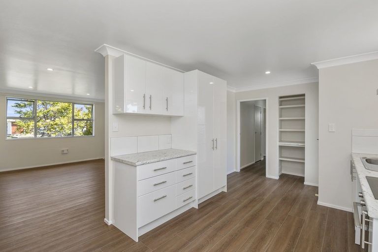 Photo of property in 75 Meadowvale Drive, Levin, 5510