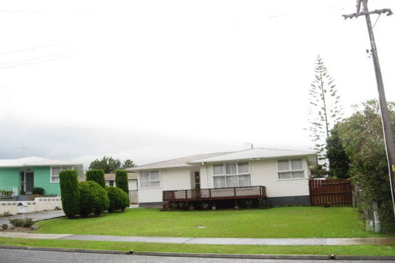 Photo of property in 46 Portadown Avenue, Pakuranga Heights, Auckland, 2010
