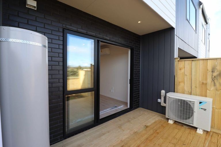 Photo of property in 43 Rana Road, Flat Bush, Auckland, 2019