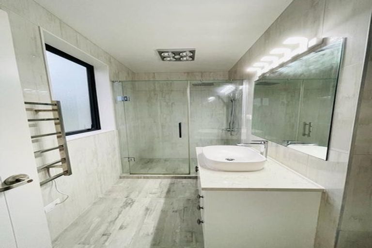 Photo of property in 20 Fong Road, Flat Bush, Auckland, 2019