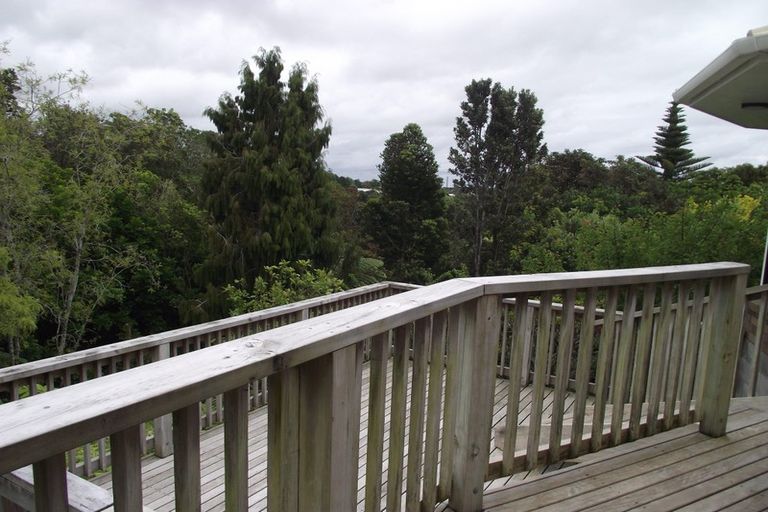 Photo of property in 10c Kinross Drive, Merrilands, New Plymouth, 4312