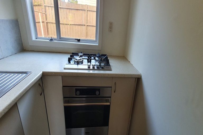 Photo of property in 1/9 Miro Street, New Lynn, Auckland, 0600