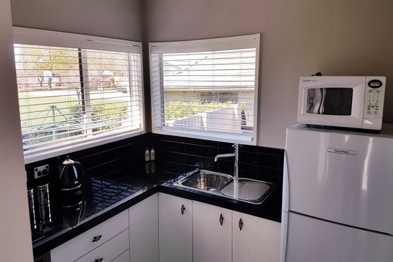 Photo of property in 2/14 Omega Place, Casebrook, Christchurch, 8051