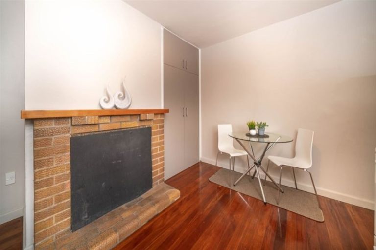 Photo of property in 2/27 Devonport Lane, St Albans, Christchurch, 8014