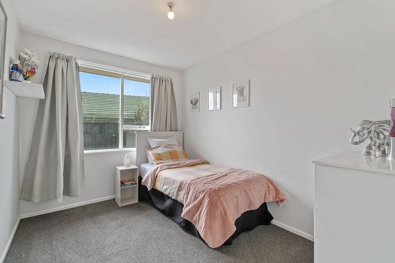 Photo of property in 9 Ruakaka Street, Hornby, Christchurch, 8042