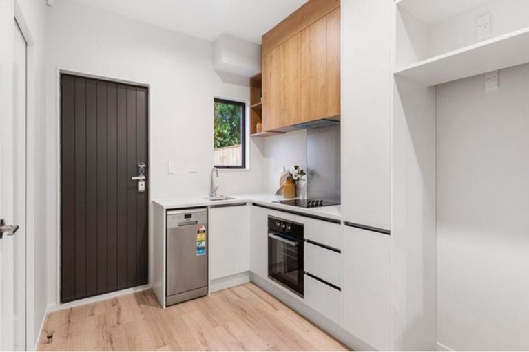 Photo of property in 26d Bellringer Road, Massey, Auckland, 0614