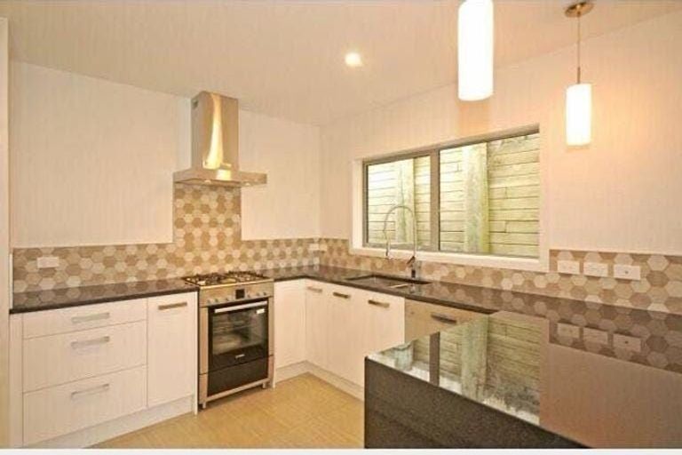 Photo of property in 150 Eskdale Road, Papakowhai, Porirua, 5024