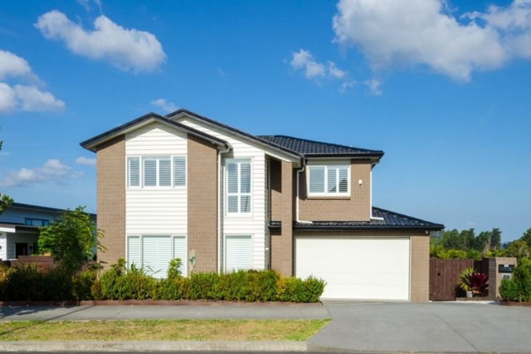 Photo of property in 88 Pohutukawa Parade, Riverhead, 0820