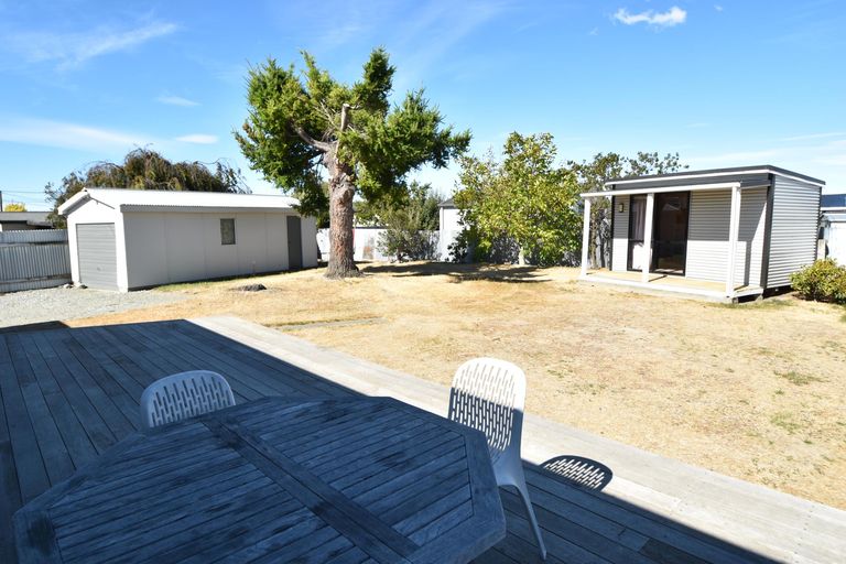 Photo of property in 2 Hopkins Road, Twizel, 7901