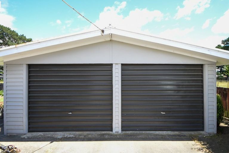 Photo of property in 18 Taverner Street, Carterton, 5713