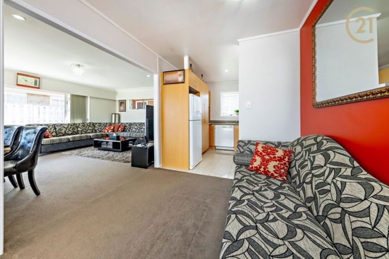 Photo of property in 3/181 Shirley Road, Papatoetoe, Auckland, 2025