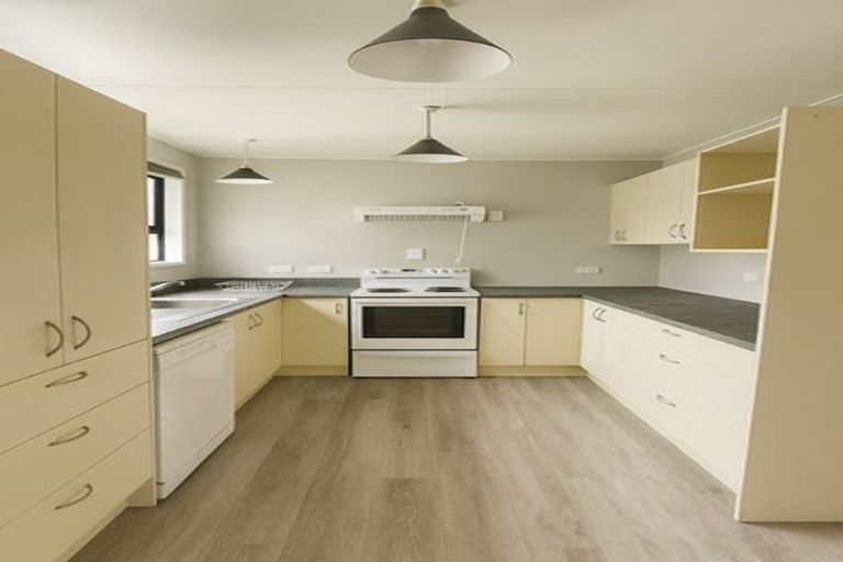 Photo of property in 162 Kaikorai Valley Road, Bradford, Dunedin, 9011