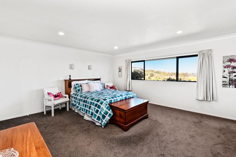 Photo of property in 188 Settlement Road, Papakura, 2110