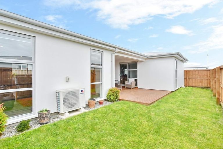 Photo of property in 13 Winsloe Street, Pegasus, 7612
