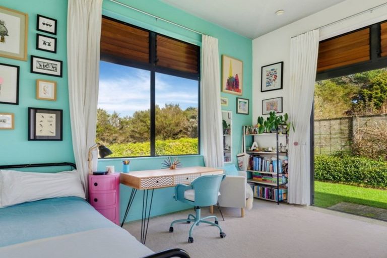 Photo of property in 200 Waiteitei Road, Wellsford, 0974