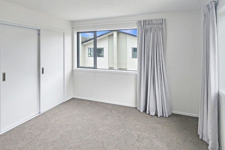 Photo of property in 1 Bledisloe Crescent, Wainuiomata, Lower Hutt, 5014