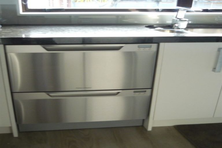 Photo of property in 1/39 Killarney Avenue, Torbay, Auckland, 0630