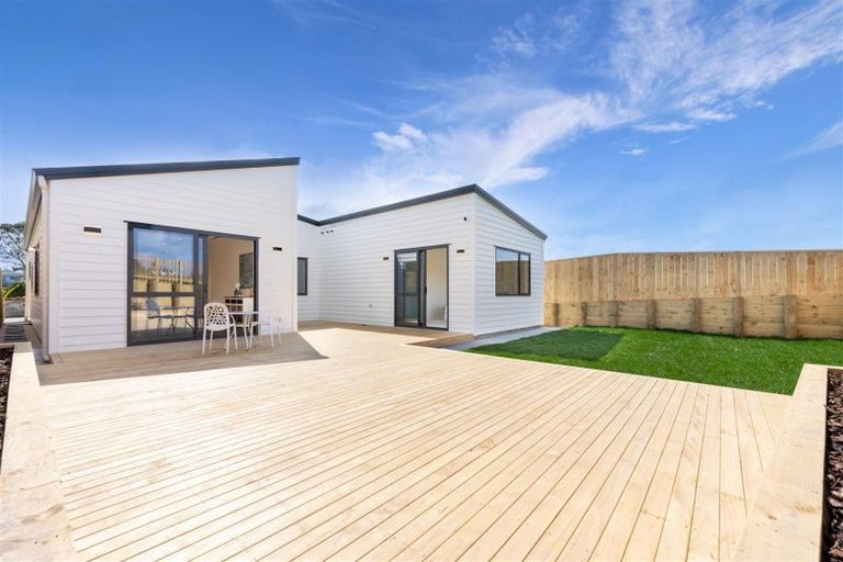 Photo of property in 69 Ta Moko Drive, Gulf Harbour, 0930