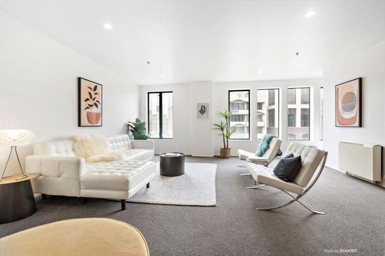 Photo of property in Courtenay Apartments, 403/120 Courtenay Place, Te Aro, Wellington, 6011