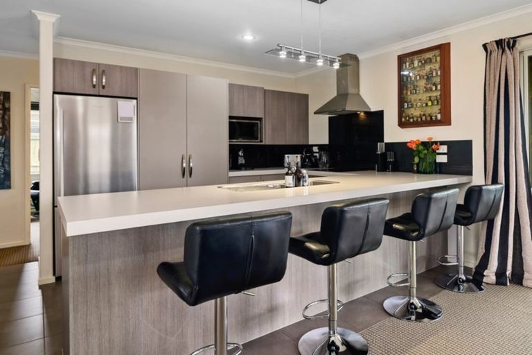 Photo of property in 75 Carroll Place, Owhata, Rotorua, 3010