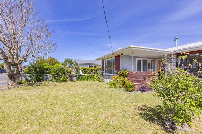 Photo of property in 99 Coverdale Street, Onekawa, Napier, 4110