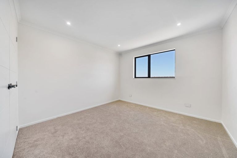 Photo of property in 26b Rangataua Place, Manurewa, Auckland, 2102
