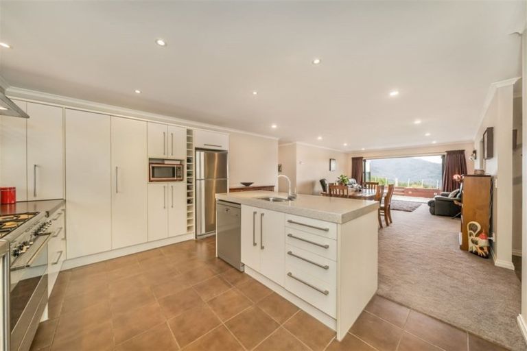 Photo of property in 32c Kaitoke Loop, Kaitoke, Upper Hutt, 5018