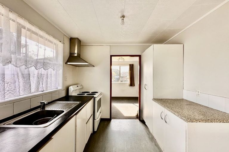 Photo of property in 45 Finlayson Avenue, Clendon Park, Auckland, 2103