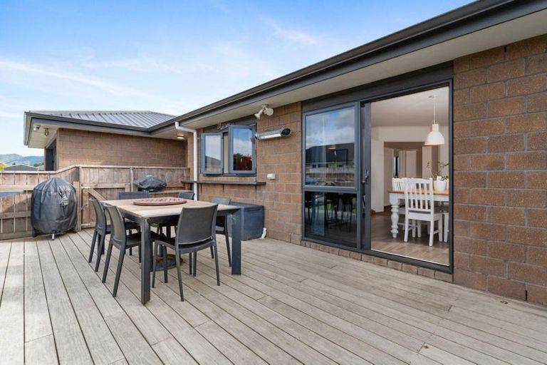 Photo of property in 12 Molesworth Street, Carterton, 5713