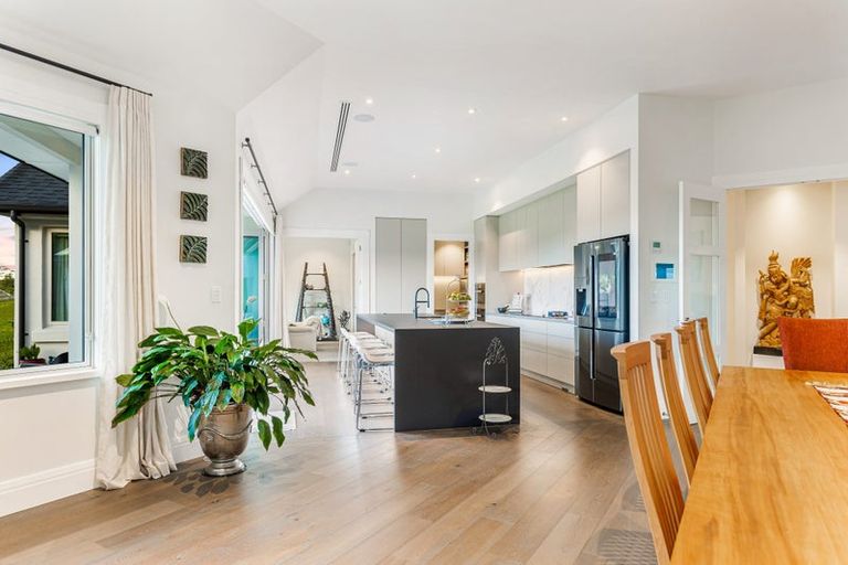 Photo of property in 13 Myra Evelyn Grove, Dairy Flat, Albany, 0792