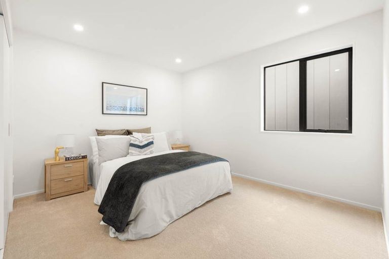 Photo of property in 8 Dorset Down Drive, Karaka, 2580