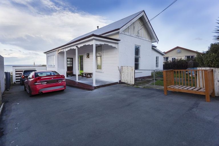 Photo of property in 11 Hull Street, South Hill, Oamaru, 9400