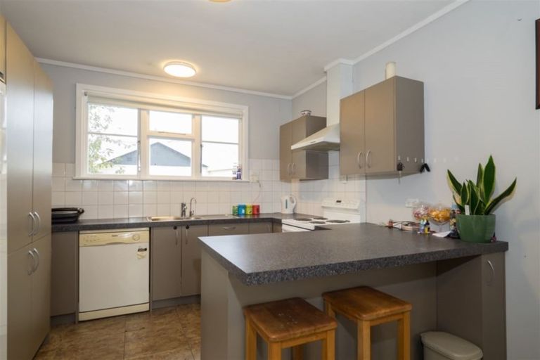 Photo of property in 59 Mcmurdo Street, Tinwald, Ashburton, 7700