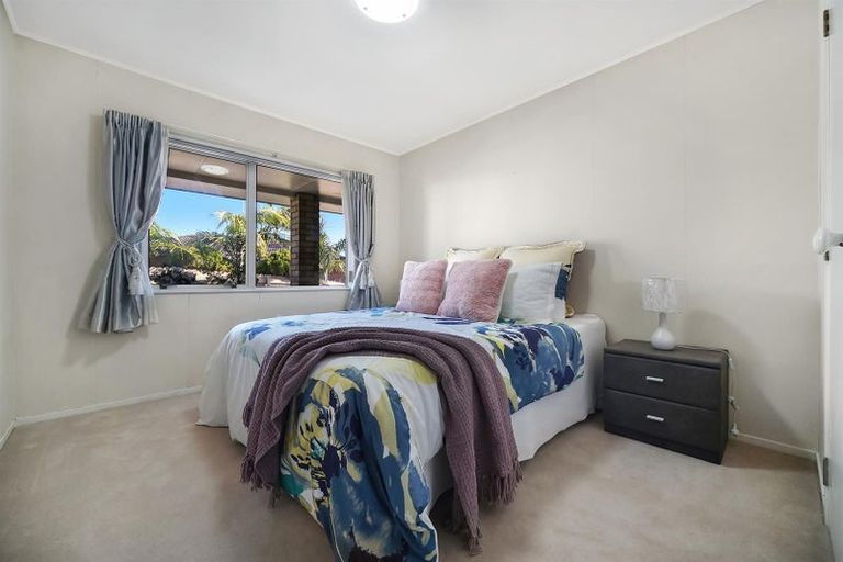 Photo of property in 178 Millhouse Drive, Golflands, Auckland, 2013